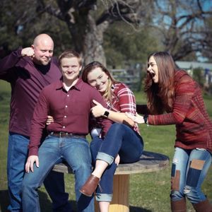 Meet your Posher, Haley